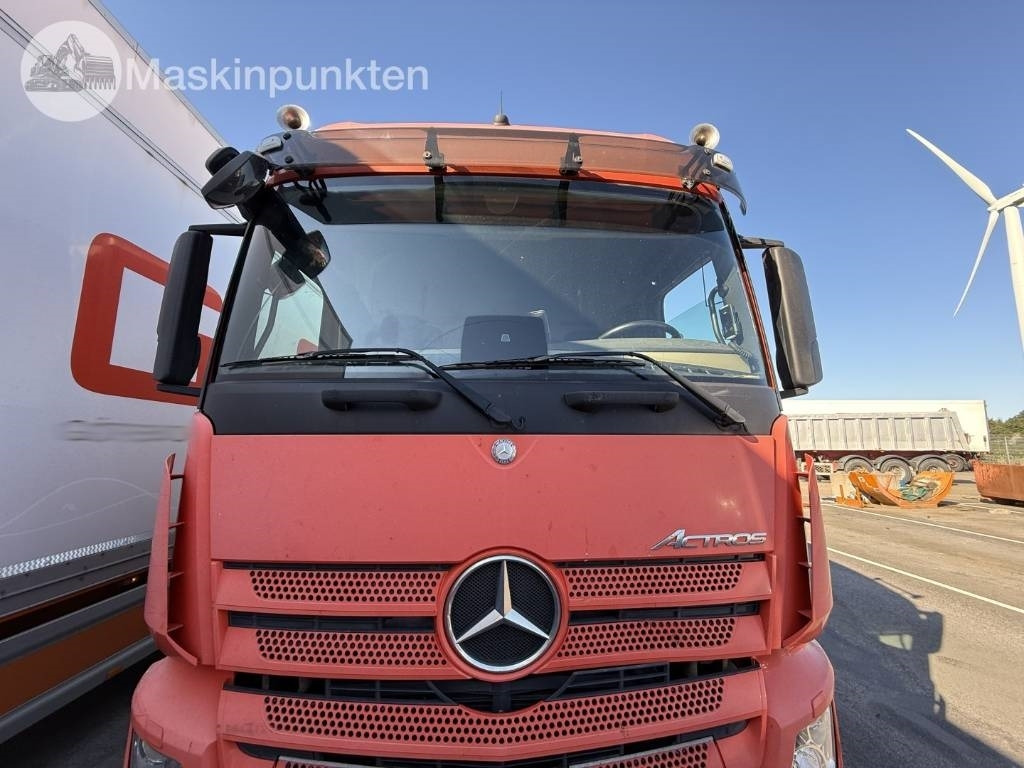 Leasing of Mercedes-Benz Actros 2551  Mercedes-Benz Actros 2551: picture 37