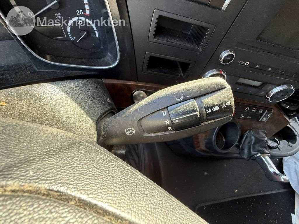 Leasing of Mercedes-Benz Actros 2551  Mercedes-Benz Actros 2551: picture 15