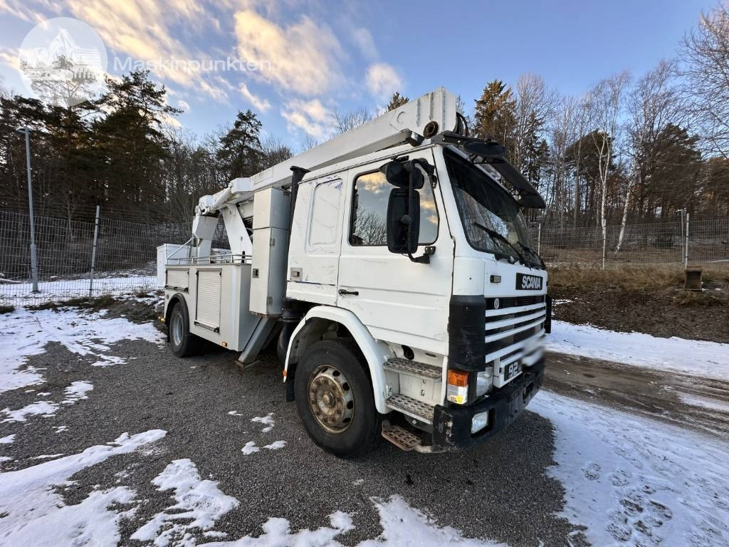 Scania P 92 M - Crane truck: picture 4 Scania P 92 M - Crane truck: picture 4