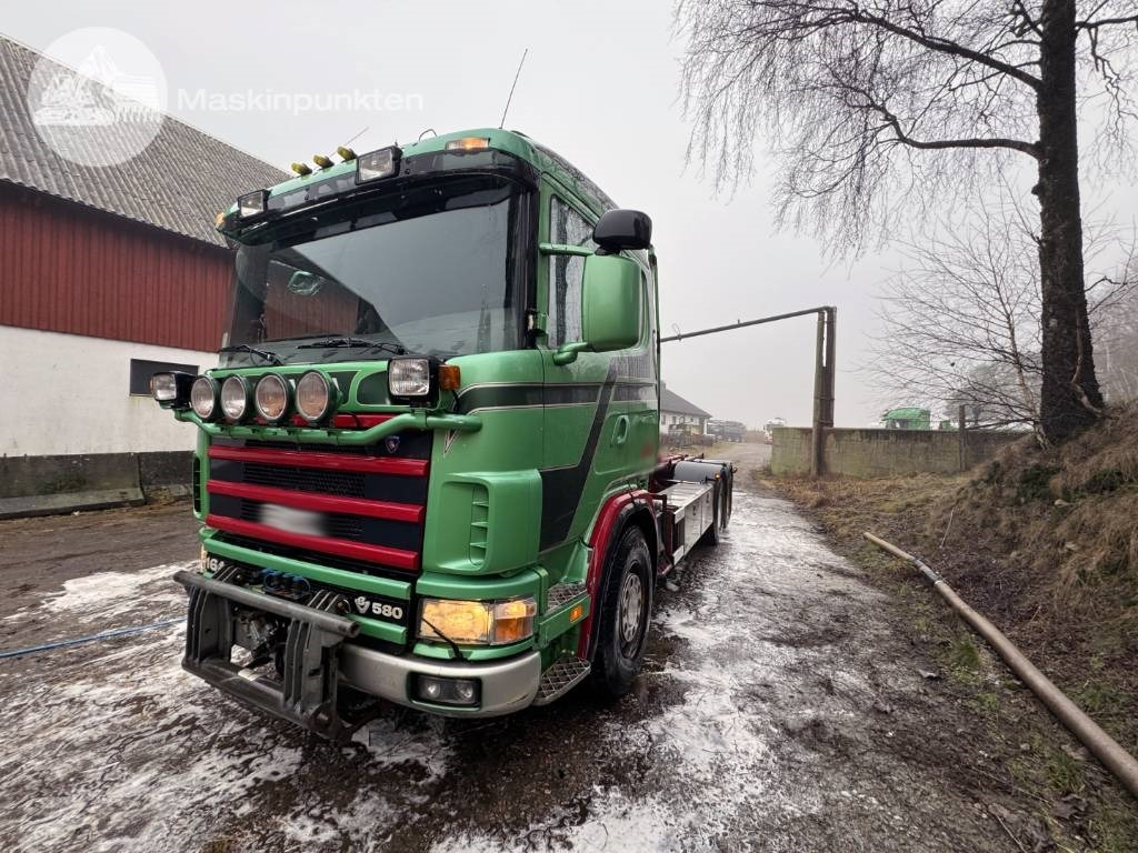 Scania R 164-580 - Hook lift truck: picture 2 Scania R 164-580 - Hook lift truck: picture 2