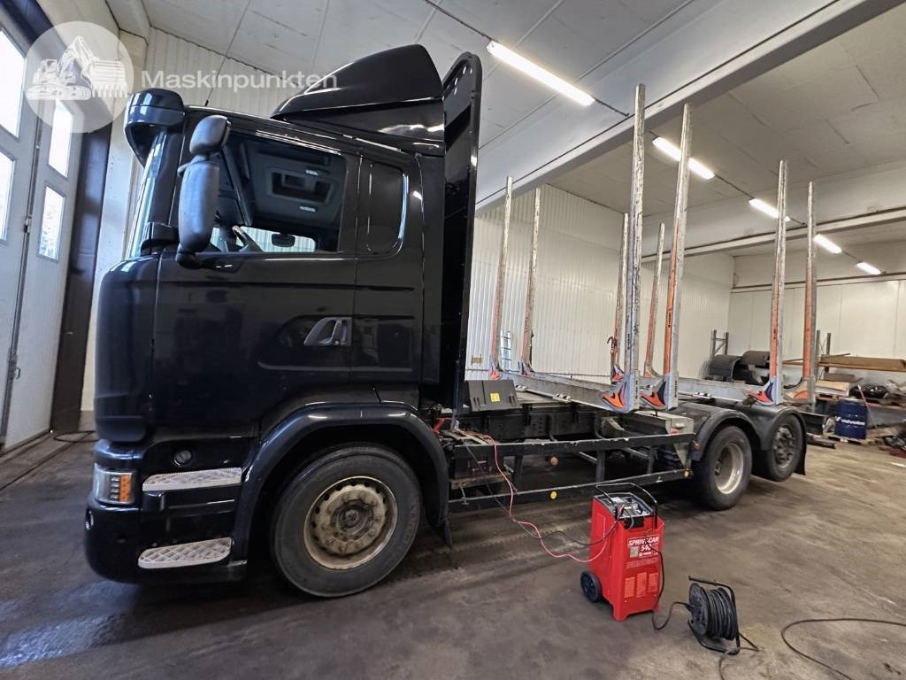 Scania R 490 LB - Timber truck: picture 3 Scania R 490 LB - Timber truck: picture 3