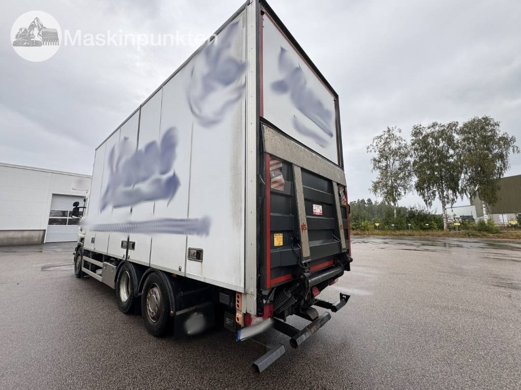 Scania R 490 - Box truck: picture 2 Scania R 490 - Box truck: picture 2