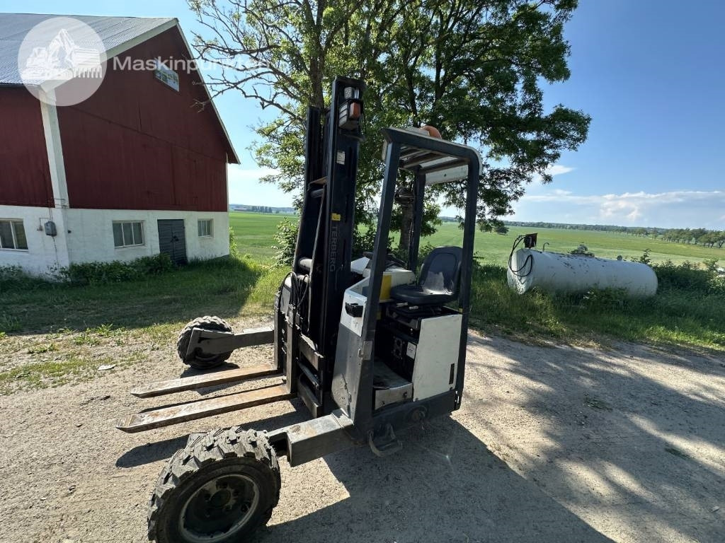 Terberg RE 4-35 - Truck mounted forklift: picture 1 Terberg RE 4-35 - Truck mounted forklift: picture 1