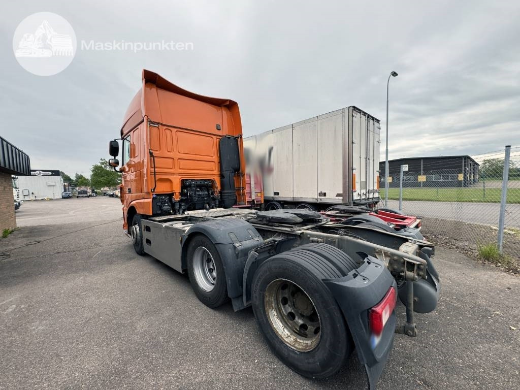 DAF XF 510 - Tractor unit: picture 2 DAF XF 510 - Tractor unit: picture 2