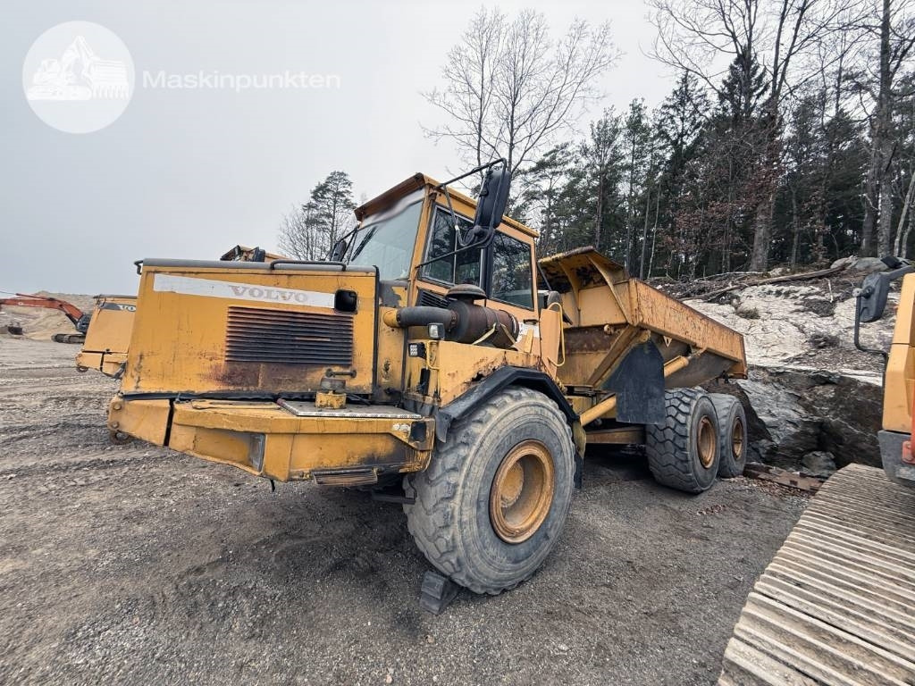 Volvo A 25 C - Articulated dumper: picture 2 Volvo A 25 C - Articulated dumper: picture 2