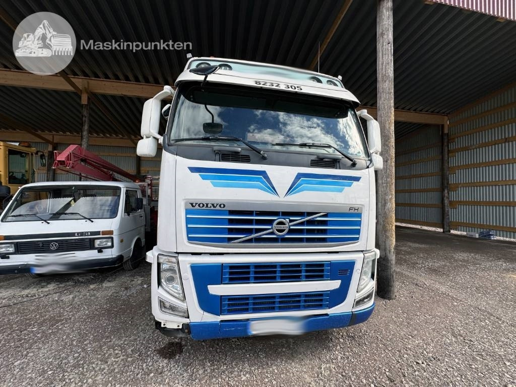 Volvo FH 12 540 - Timber truck: picture 3 Volvo FH 12 540 - Timber truck: picture 3