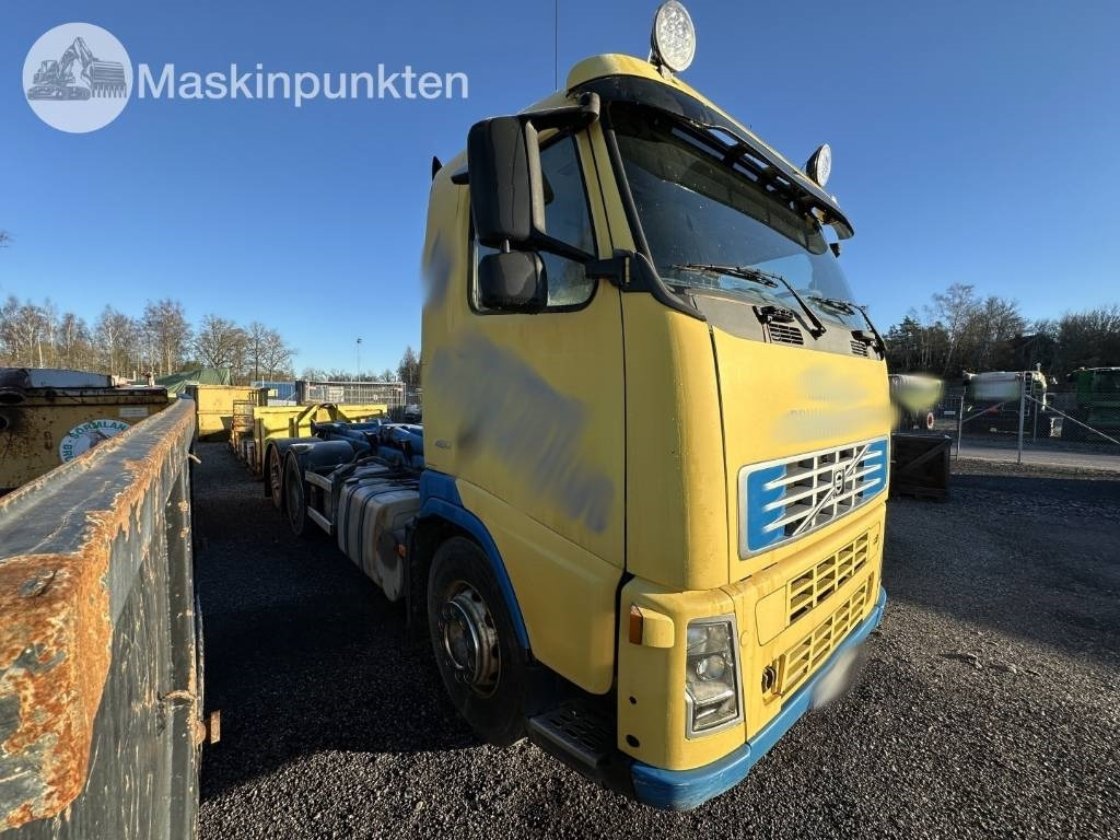 Volvo FH 12 - Hook lift truck: picture 3 Volvo FH 12 - Hook lift truck: picture 3