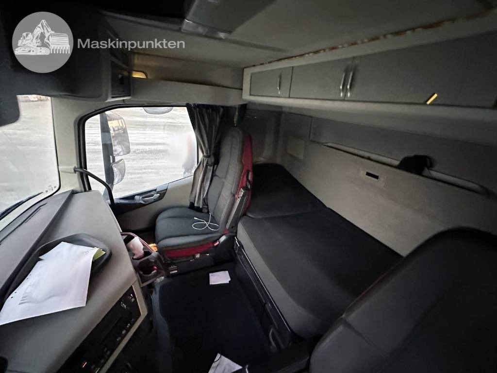 Leasing of Volvo FH 500  Volvo FH 500: picture 17