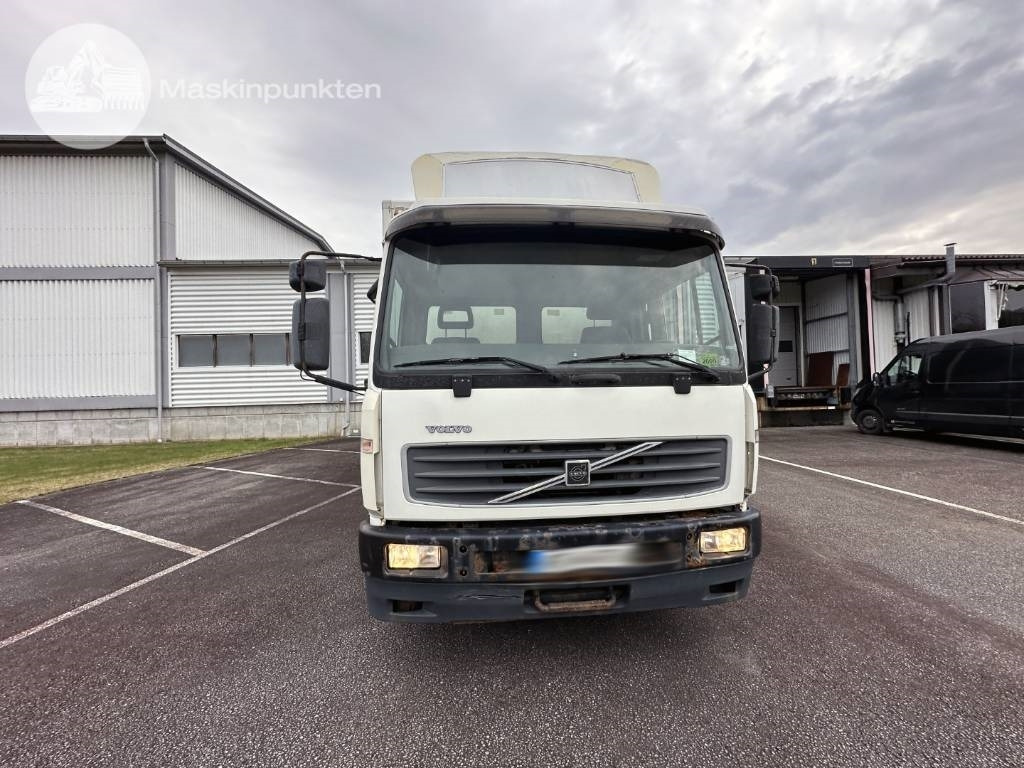 Volvo FL 612 - Box truck: picture 3 Volvo FL 612 - Box truck: picture 3