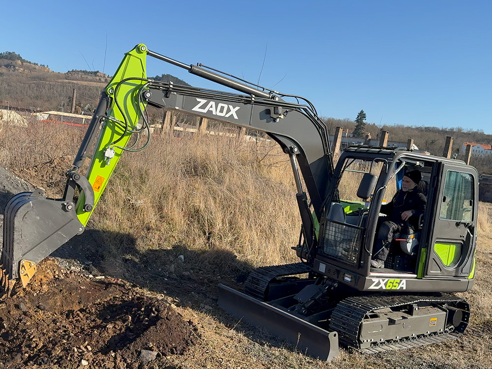 ZAOX ZX65A - Excavator: picture 1 ZAOX ZX65A - Excavator: picture 1