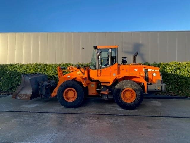 Doosan DL 200  - Wheel loader: picture 2 Doosan DL 200  - Wheel loader: picture 2