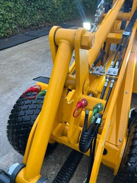 Leasing of Kubota R 090  Kubota R 090: picture 24