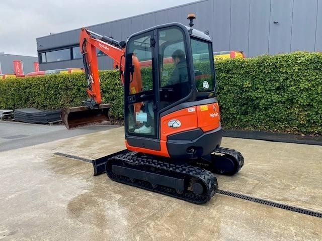 Kubota U 27-4 - Mini excavator: picture 1 Kubota U 27-4 - Mini excavator: picture 1