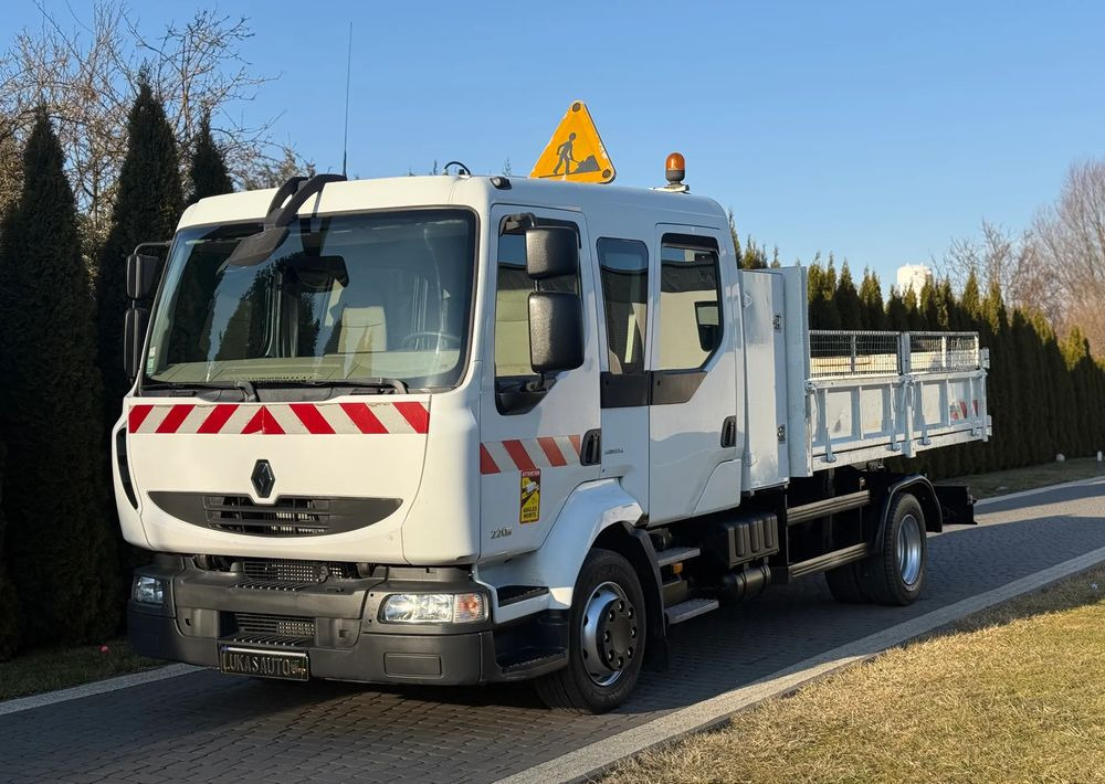 Renault MIDLUM 220 12 T WYWROTKA 6 MIEJSC - Tipper: picture 2 Renault MIDLUM 220 12 T WYWROTKA 6 MIEJSC - Tipper: picture 2