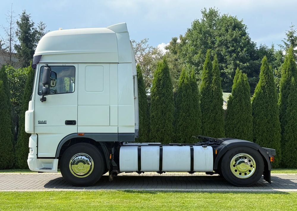 DAF XF 105 460 PARK COOL MANUAL - Tractor unit: picture 4 DAF XF 105 460 PARK COOL MANUAL - Tractor unit: picture 4