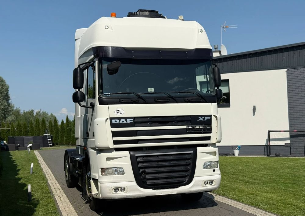 DAF XF 105 460 PARK COOL MANUAL - Tractor unit: picture 3 DAF XF 105 460 PARK COOL MANUAL - Tractor unit: picture 3