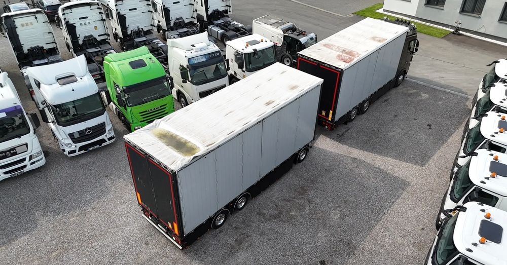 Volvo FH16 660 HP TANDEM 6x2 LIMITED EDITION - Curtainsider truck: picture 5 Volvo FH16 660 HP TANDEM 6x2 LIMITED EDITION - Curtainsider truck: picture 5