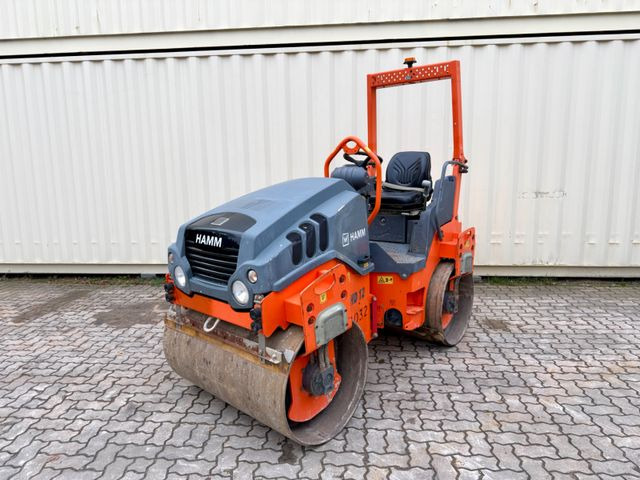 Hamm HD12VV / 2016 BJ / 884 H / 2.695 KG - Road roller: picture 1 Hamm HD12VV / 2016 BJ / 884 H / 2.695 KG - Road roller: picture 1