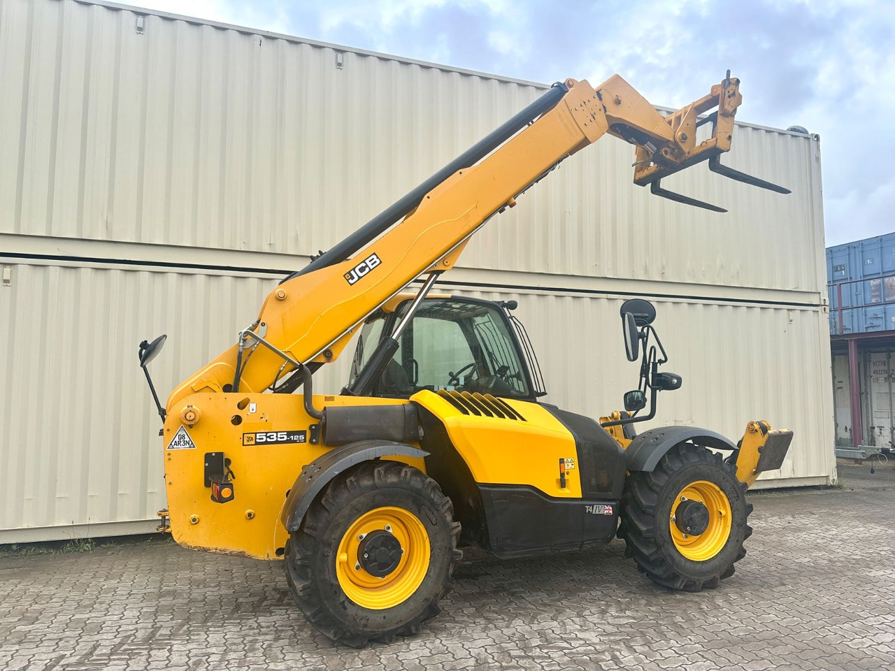 JCB 535-125 /12.5M/3.5T /2017 BJ/2.224 H - Telescopic handler: picture 4 JCB 535-125 /12.5M/3.5T /2017 BJ/2.224 H - Telescopic handler: picture 4