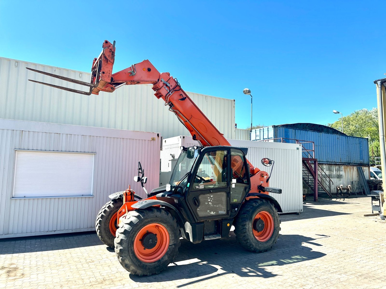 JCB 535-95 / 9.5 M / 3.5 T / 2.909 H / 2015 BJ - Telescopic handler: picture 4 JCB 535-95 / 9.5 M / 3.5 T / 2.909 H / 2015 BJ - Telescopic handler: picture 4