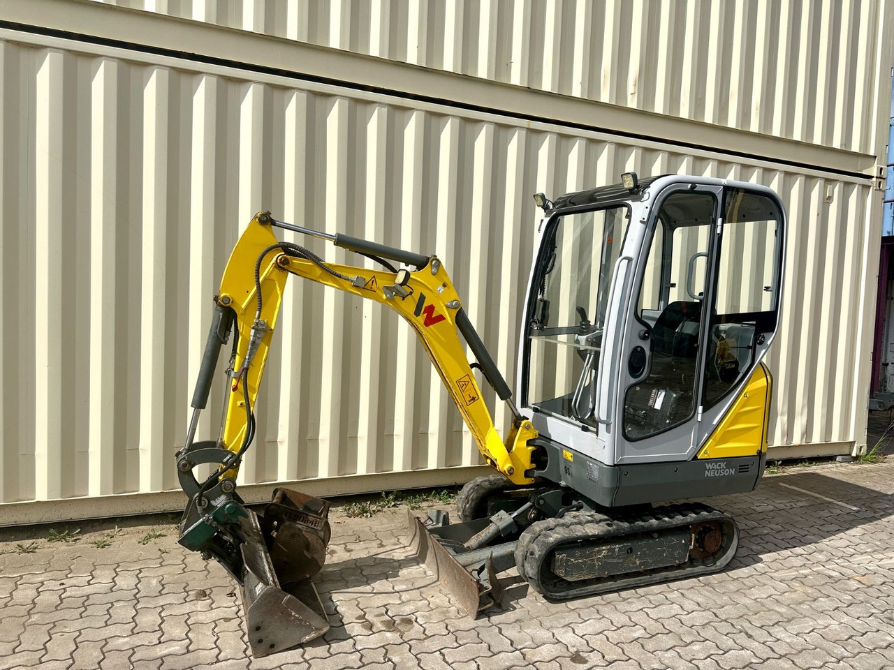 Wacker ET16 / 1.298 H / 2 x Löffel / MS01 / 1. Hand - Mini excavator: picture 1 Wacker ET16 / 1.298 H / 2 x Löffel / MS01 / 1. Hand - Mini excavator: picture 1