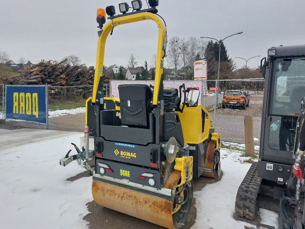 BOMAG DE BW 120 ADe-5 - Roller: picture 3 BOMAG DE BW 120 ADe-5 - Roller: picture 3
