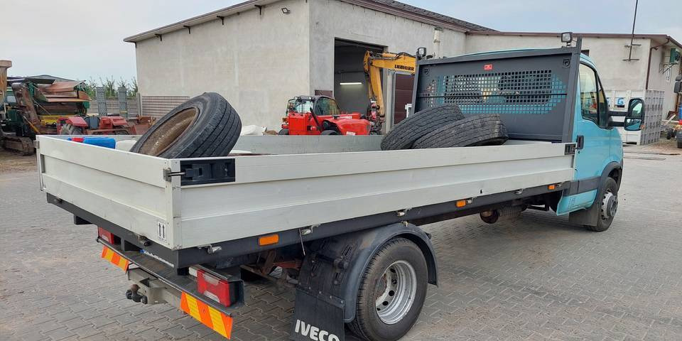 Iveco Daily 65C17 silnik 3.0 skrzynia automat - Flatbed van: picture 5 Iveco Daily 65C17 silnik 3.0 skrzynia automat - Flatbed van: picture 5