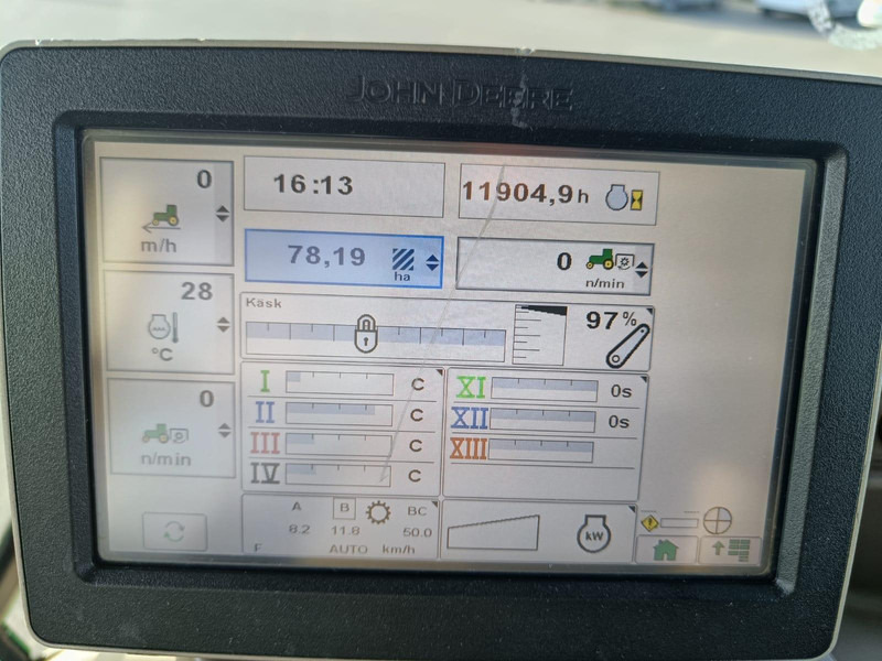 Farm tractor John Deere 6140R: picture 14 Farm tractor John Deere 6140R: picture 14