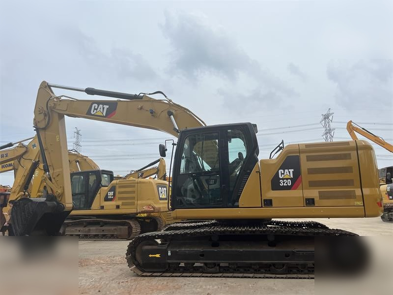 CATERPILLAR 320 - Crawler excavator: picture 1 CATERPILLAR 320 - Crawler excavator: picture 1