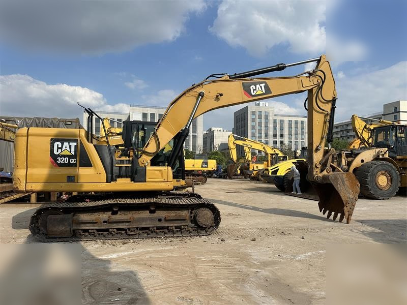 CATERPILLAR 320GC - Crawler excavator: picture 1 CATERPILLAR 320GC - Crawler excavator: picture 1