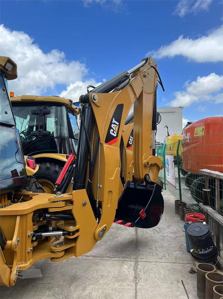 CATERPILLAR 430F2 - Backhoe loader: picture 3 CATERPILLAR 430F2 - Backhoe loader: picture 3