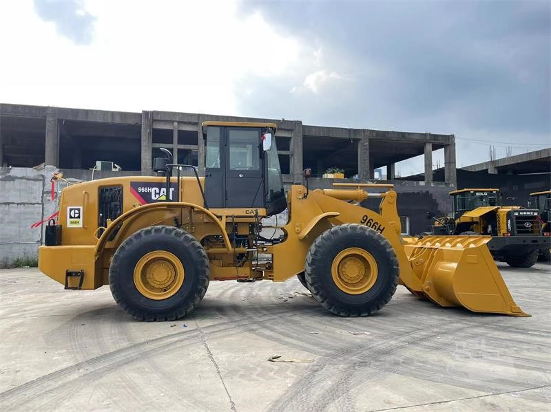 CATERPILLAR 966H - Wheel loader: picture 2 CATERPILLAR 966H - Wheel loader: picture 2