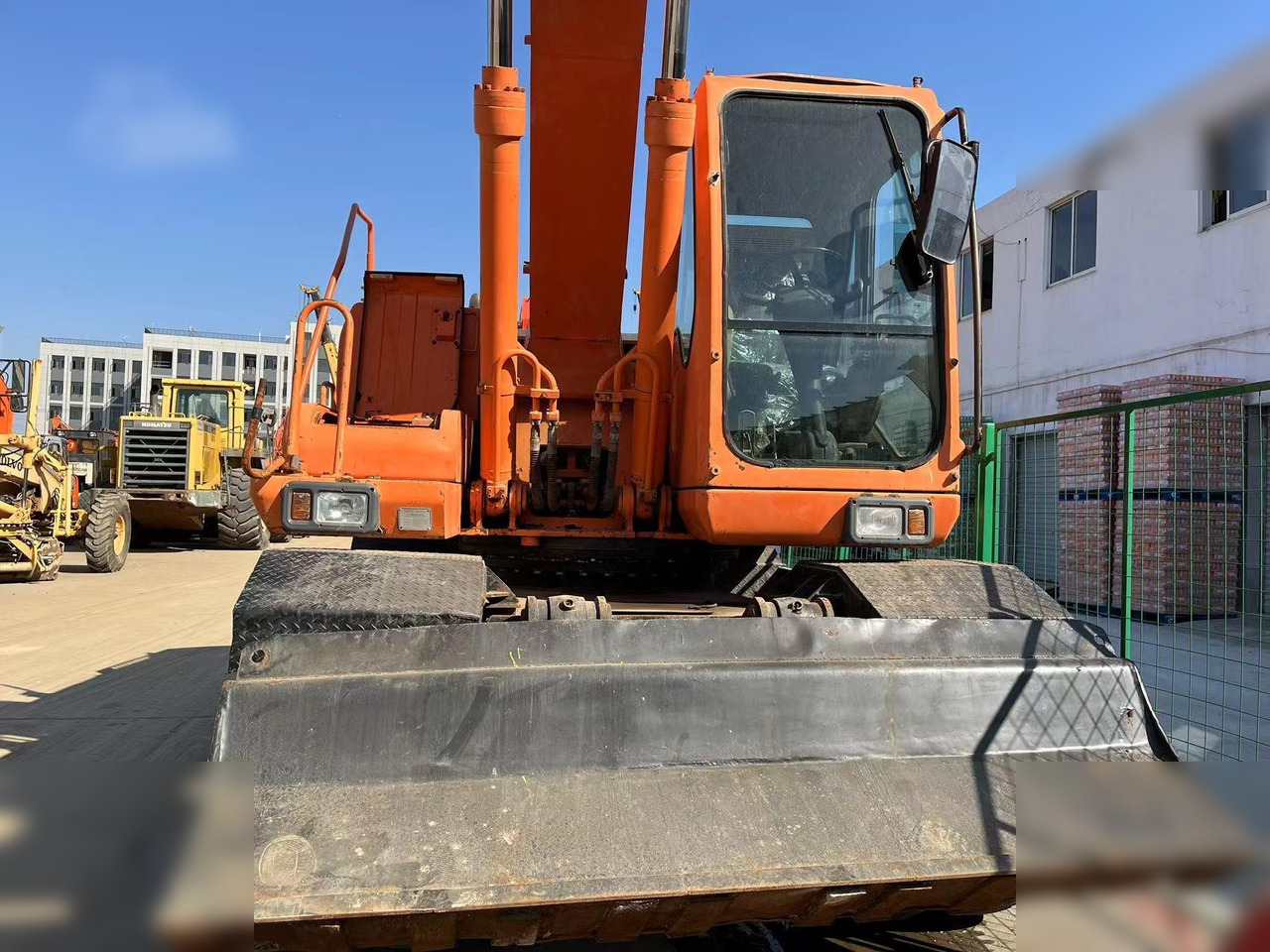 DOOSAN DH210W-7 - Wheel excavator: picture 3 DOOSAN DH210W-7 - Wheel excavator: picture 3
