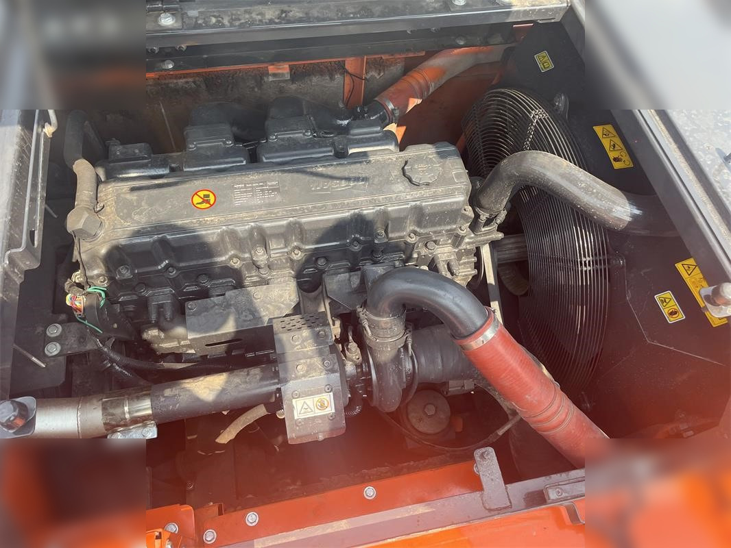 Crawler excavator DOOSAN DX340 LCA: picture 8 Crawler excavator DOOSAN DX340 LCA: picture 8