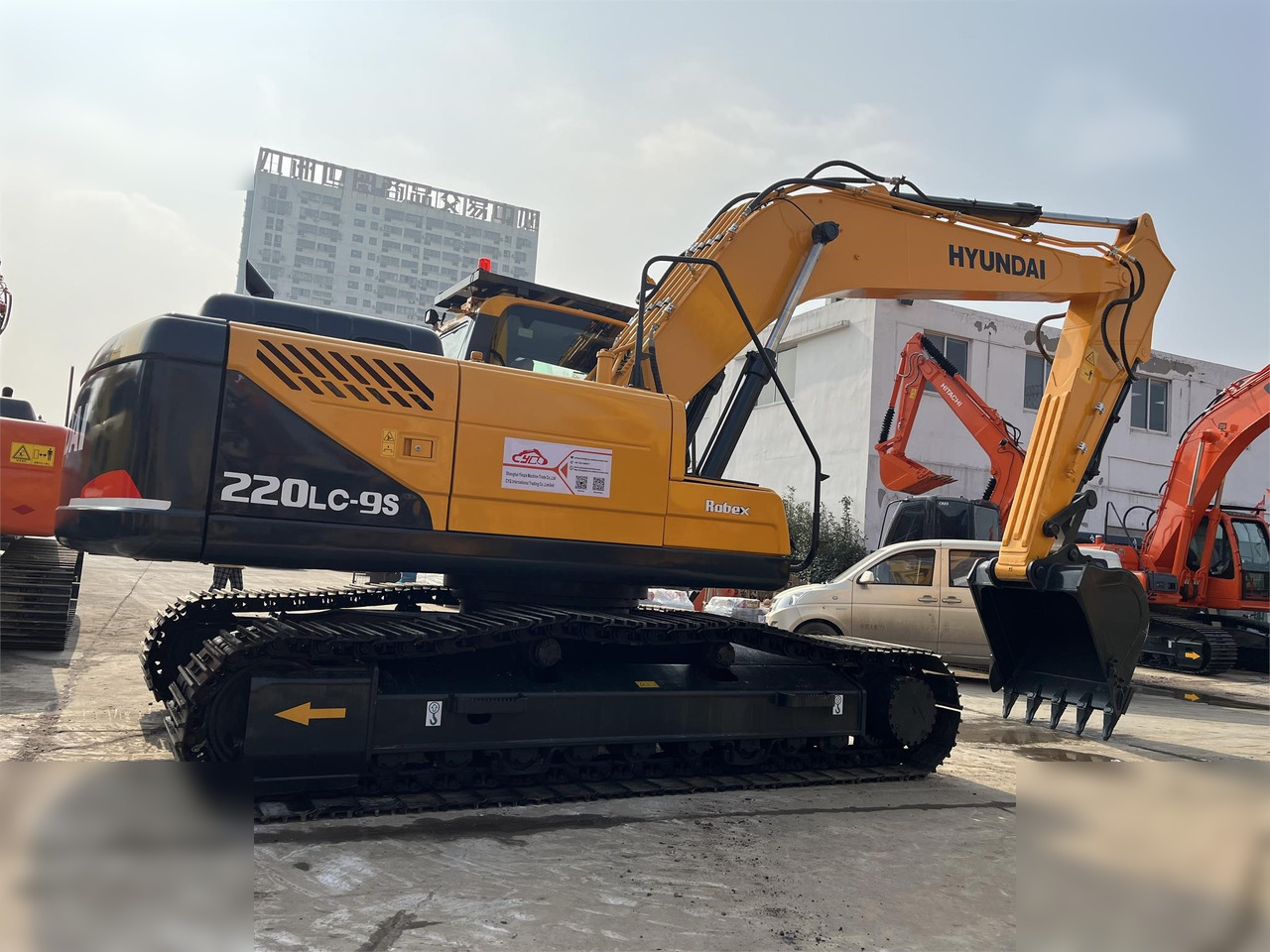 HYUNDAI ROBEX 220 LC-9S - Crawler excavator: picture 3 HYUNDAI ROBEX 220 LC-9S - Crawler excavator: picture 3