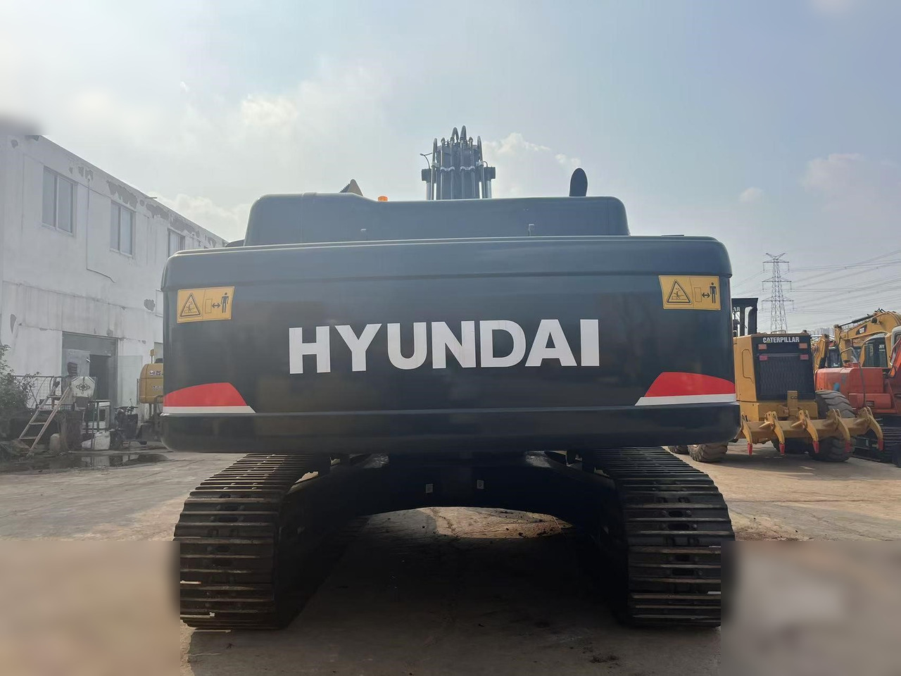 HYUNDAI ROBEX 300 LR-9 - Crawler excavator: picture 2 HYUNDAI ROBEX 300 LR-9 - Crawler excavator: picture 2
