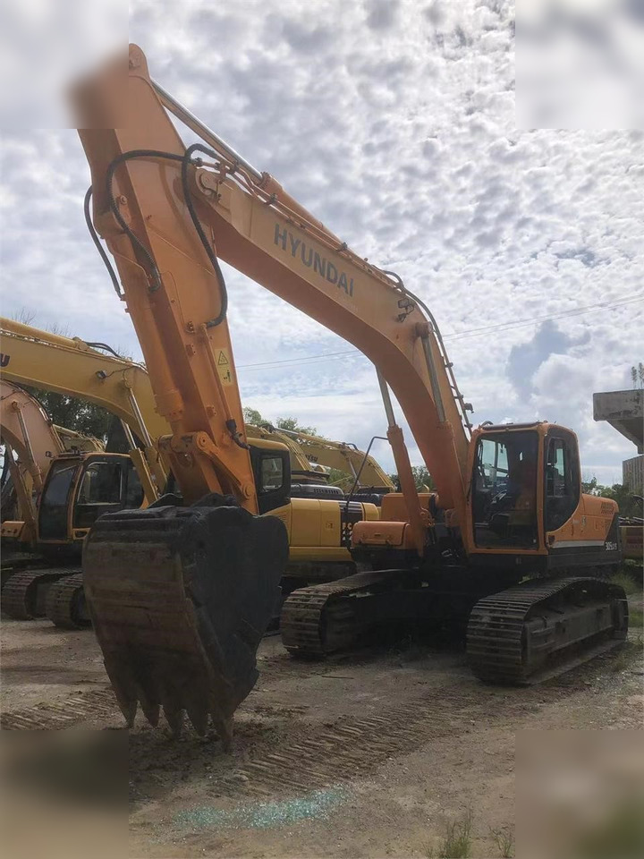 HYUNDAI ROBEX 305 LC-9T - Crawler excavator: picture 1 HYUNDAI ROBEX 305 LC-9T - Crawler excavator: picture 1