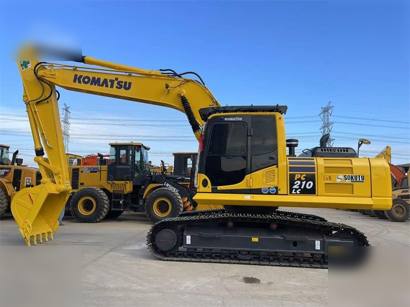 KOMATSU PC210 LC-8 - Crawler excavator: picture 1 KOMATSU PC210 LC-8 - Crawler excavator: picture 1
