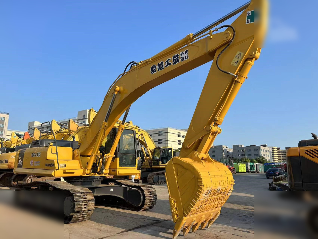 KOMATSU PC350-7 - Crawler excavator: picture 4 KOMATSU PC350-7 - Crawler excavator: picture 4