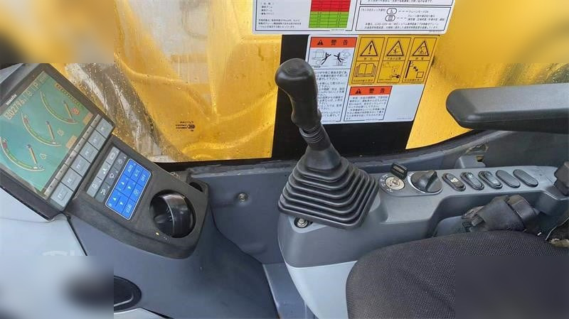 Crawler excavator KOMATSU PC400-8: picture 8
