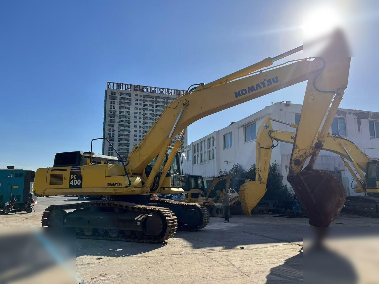 KOMATSU PC400-8R - Crawler excavator: picture 1 KOMATSU PC400-8R - Crawler excavator: picture 1