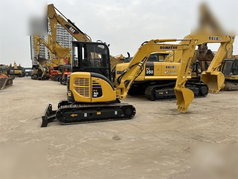 KOMATSU PC50MR-2 - Mini excavator: picture 1 KOMATSU PC50MR-2 - Mini excavator: picture 1