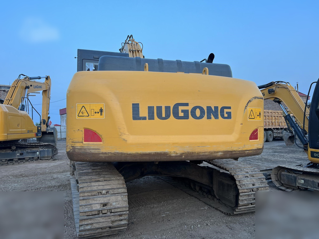 LIUGONG 922E - Crawler excavator: picture 2 LIUGONG 922E - Crawler excavator: picture 2