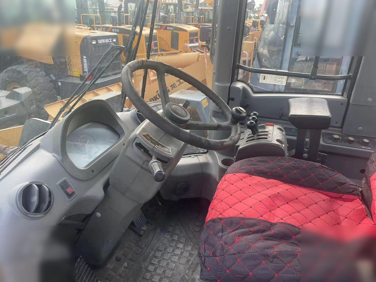 SDLG L955F - Wheel loader: picture 3 SDLG L955F - Wheel loader: picture 3