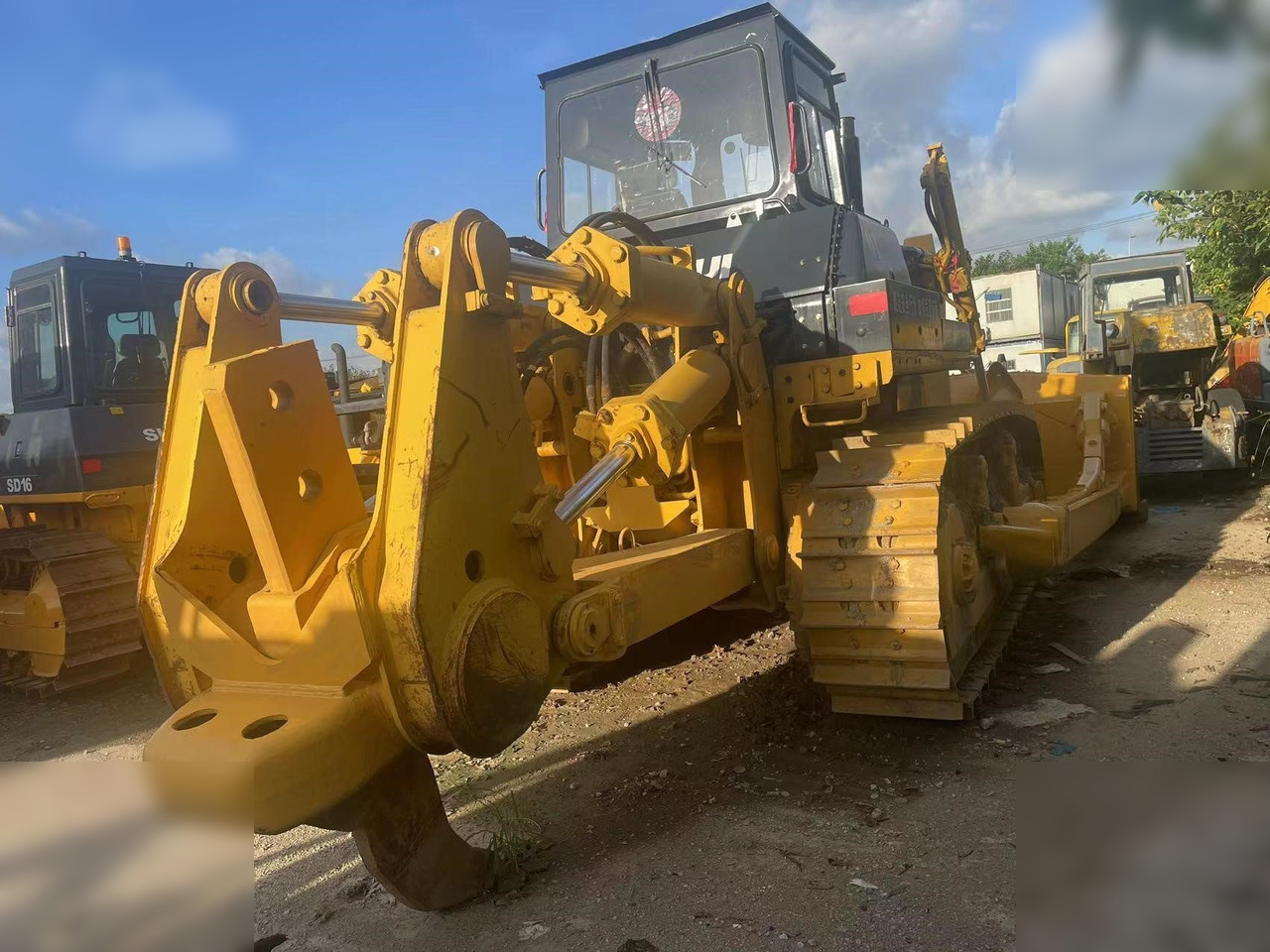 SHANTUI SD32 - Bulldozer: picture 3 SHANTUI SD32 - Bulldozer: picture 3