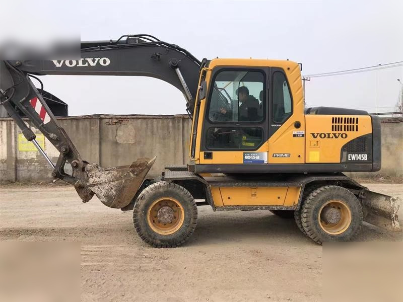 VOLVO EW145B - Wheel excavator: picture 2 VOLVO EW145B - Wheel excavator: picture 2