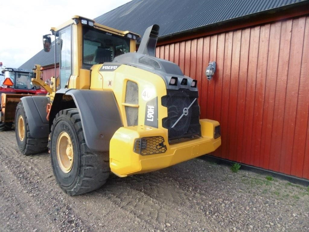 Volvo L 90 H - Wheel loader: picture 4 Volvo L 90 H - Wheel loader: picture 4