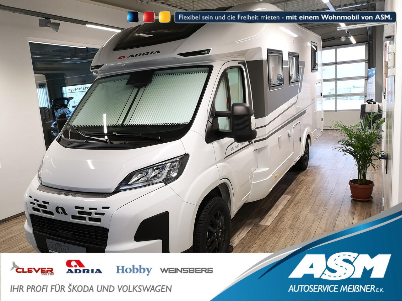 Adria Coral ALL-IN 650 DL*SOLAR*MARKISE*NAVI*SOFORT* - Semi-integrated motorhome: picture 1 Adria Coral ALL-IN 650 DL*SOLAR*MARKISE*NAVI*SOFORT* - Semi-integrated motorhome: picture 1