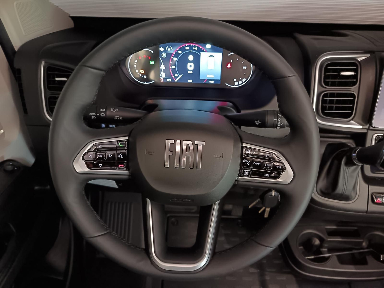 Leasing of  Adria Twin Edition 640 SGX Maxi 132kW*138L KÜHLSCHRANK Adria Twin Edition 640 SGX Maxi 132kW*138L KÜHLSCHRANK: picture 23