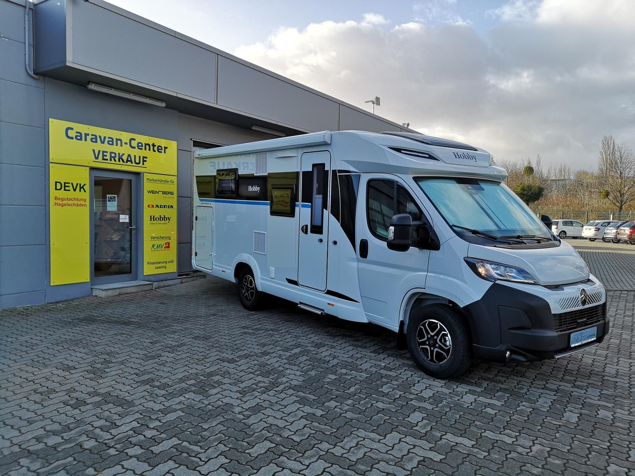 Hobby Ontour C 700 GQ 103 kW*CAMPERNET*LITHIUM*SOFORT* - Semi-integrated motorhome: picture 4 Hobby Ontour C 700 GQ 103 kW*CAMPERNET*LITHIUM*SOFORT* - Semi-integrated motorhome: picture 4